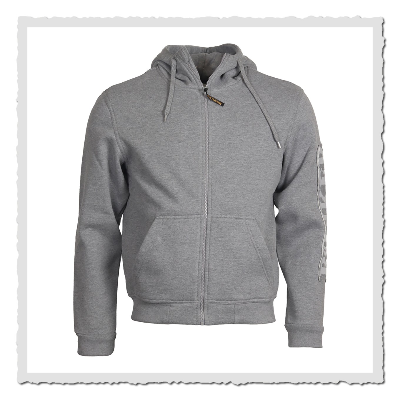 Hellgrauer Zip Hoodie in Frontalansicht, freigestellt vor hellem Hintergrund mit Kapuze und Taschen.